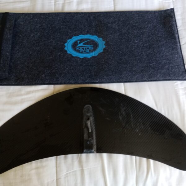 aleta delantera ketos de 1200cm2 de carbono para kitefoil